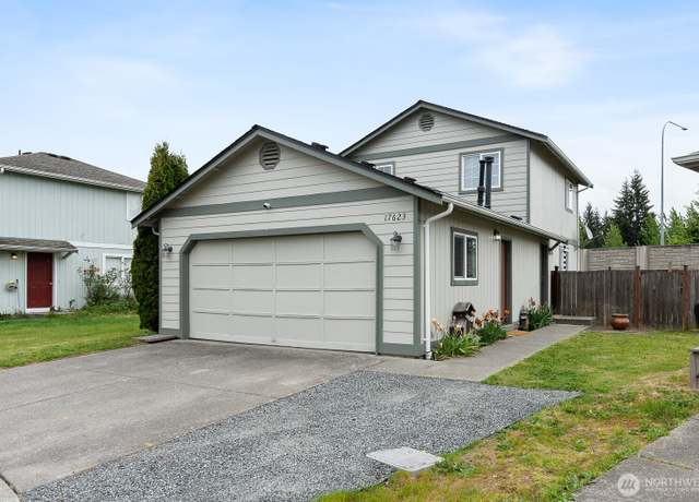 Property at 17623 29th Ave NE, Marysville, WA 98271, 3 beds, 1.5 baths