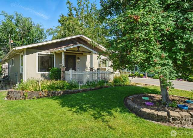 Property at 609 Ankeny St, Walla Walla, WA 99362, 3 beds, 2 baths