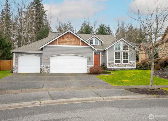 Property at 804 Spieden Pl, Bellingham, WA 98229, 4 beds, 2.5 baths