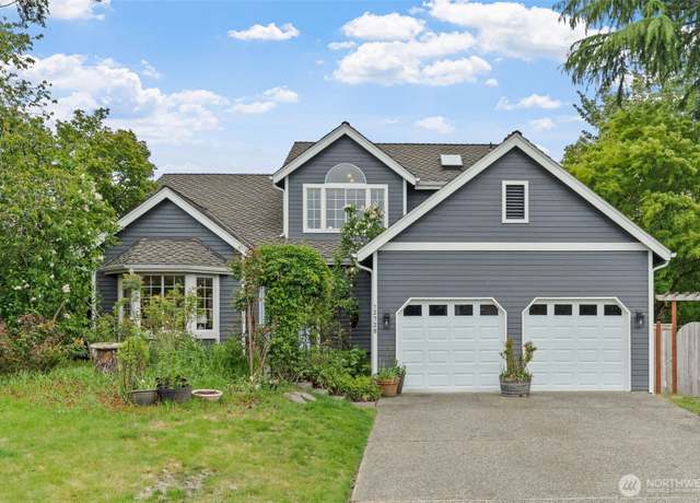Property at 12728 SE 254th Ct, Kent, WA 98030, 3 beds, 2.5 baths