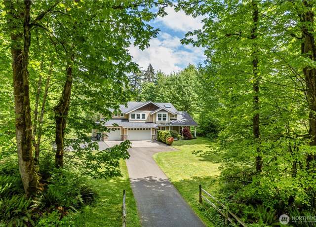 Property at 5215 E Lake Bosworth Dr, Snohomish, WA 98290, 4 beds, 2.5 baths