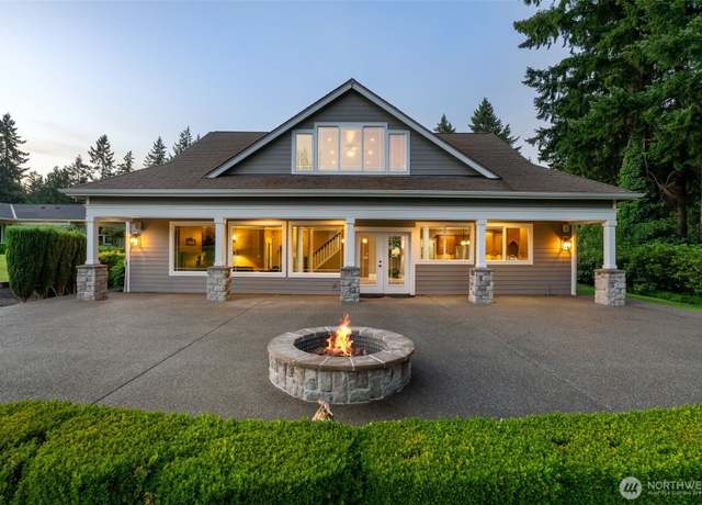 Property at 2609 Country Club Ct NW, Olympia, WA 98502, 4 beds, 2.5 baths