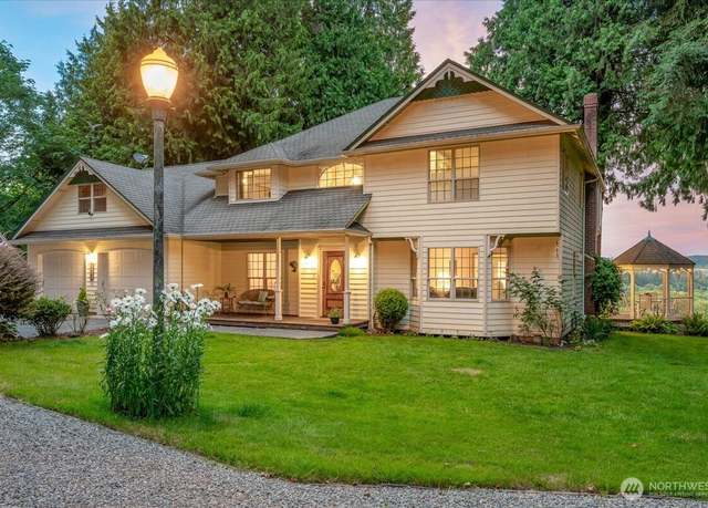 Property at 32501 NW Eagle Crest Dr, Ridgefield, WA 98642, 4 beds, 3 baths