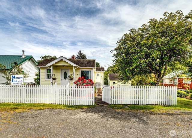 Property at 16670 Highway 112, Clallam Bay, WA 98326, 2 beds, 1 bath