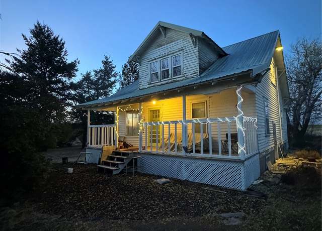 Property at 16525 US Hwy 2, Waterville, WA 98858, 6 beds, 2 baths