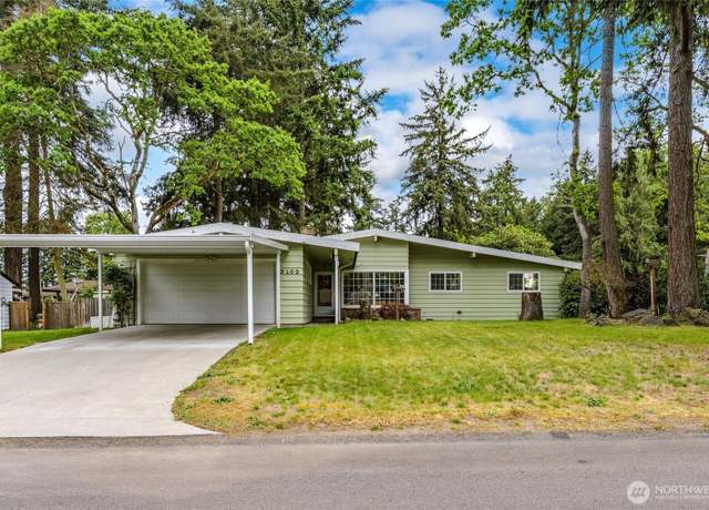 Property at 3103 89th St S, Lakewood, WA 98499, 3 beds, 1.5 baths