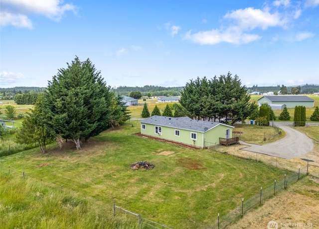 Property at 172 Equine Dr, Onalaska, WA 98570, 3 beds, 2 baths
