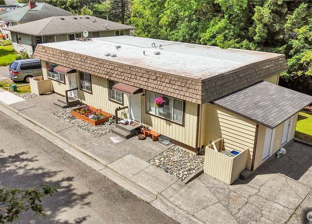 Property at 950 954 Cedar St, Blaine, WA 98230
