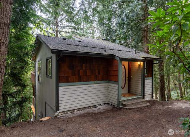 Property at 41 Cascade Ln, Bellingham, WA 98229, 2 beds, 2 baths