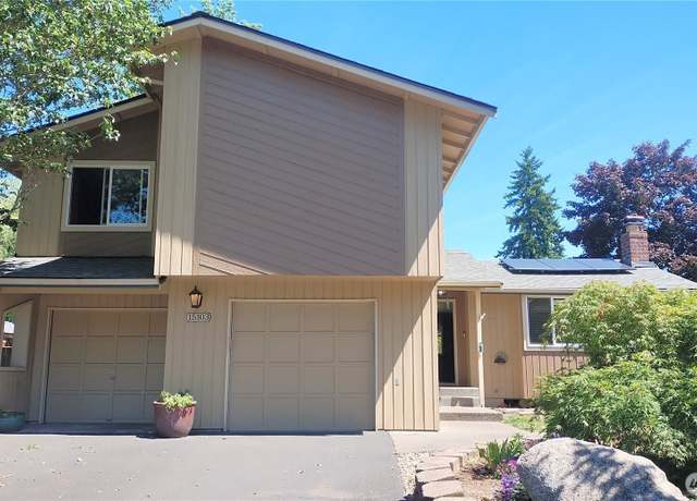 Property at 15103 Westmore Dr E, Puyallup, WA 98374, 3 beds, 3 baths