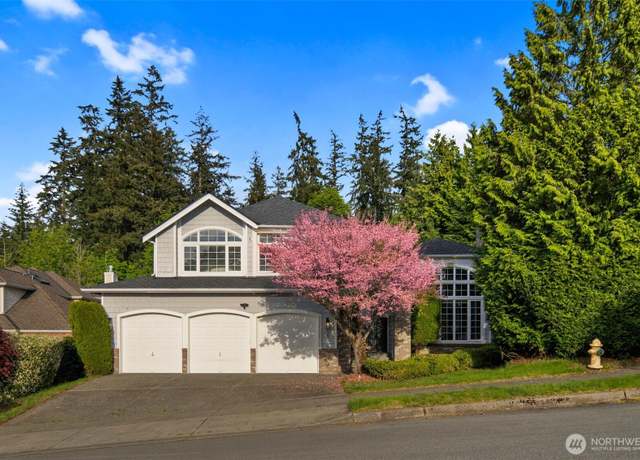 Property at 5582 166th Pl SE, Bellevue, WA 98006, 4 beds, 2.5 baths