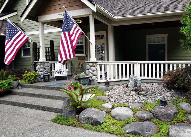 Property at 7240 Holmes Island Rd SE, Lacey, WA 98503, 3 beds, 3.5 baths