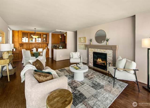 Property at 1120 8th Ave #1804, Seattle, WA 98101, 2 beds, 2 baths