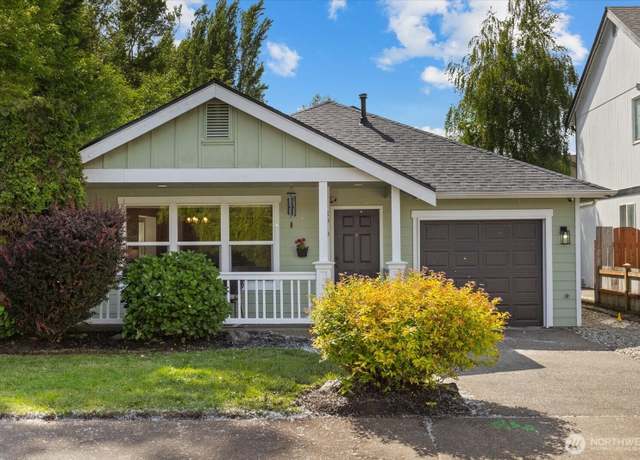 Property at 8010 65th Dr NE, Marysville, WA 98270, 2 beds, 2 baths