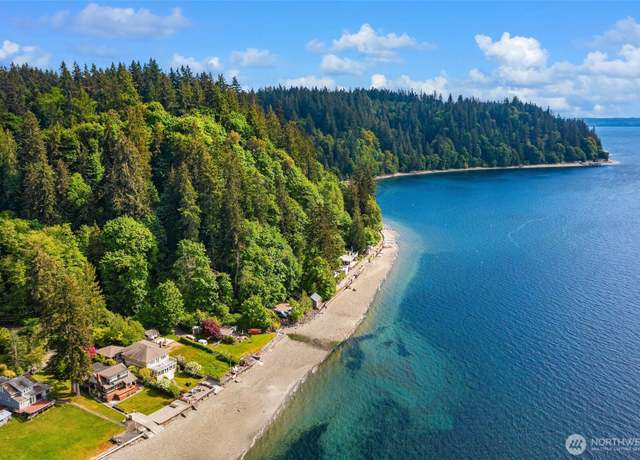 Property at 14010 SW Bates Rd, Vashon, WA 98070, 3 beds, 2.5 baths