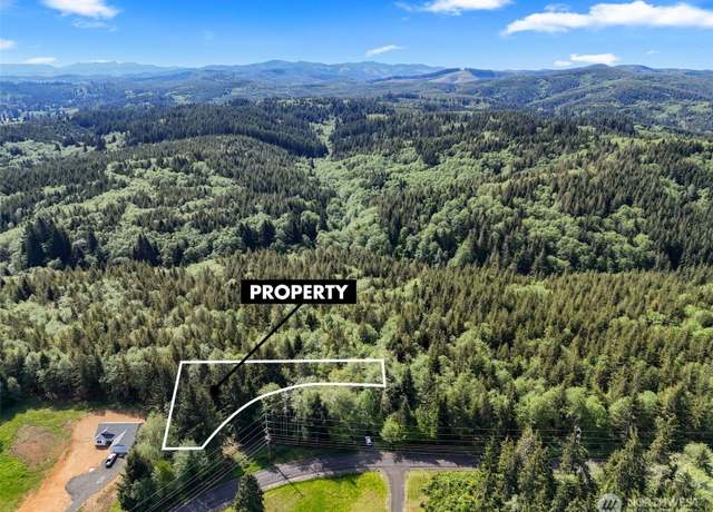 Property at 1420 South Bend Rd, Raymond, WA 98577