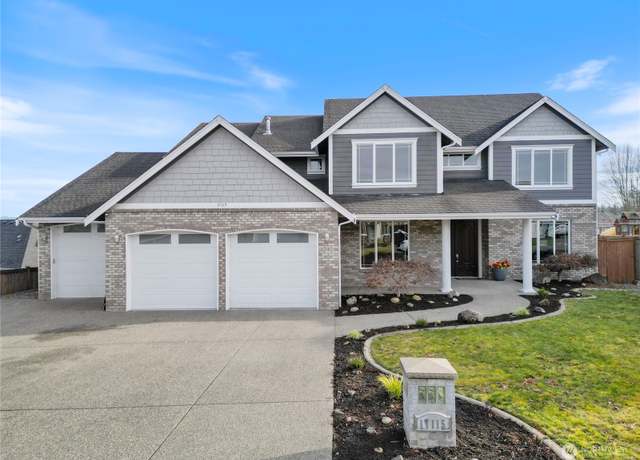 Property at 17115 135th Avenue Ct S, Puyallup, WA 98374, 3 beds, 2.5 baths