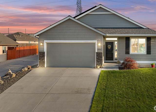 Property at 5997 W 41st Ave, Kennewick, WA 99338, 3 beds, 1.5 baths