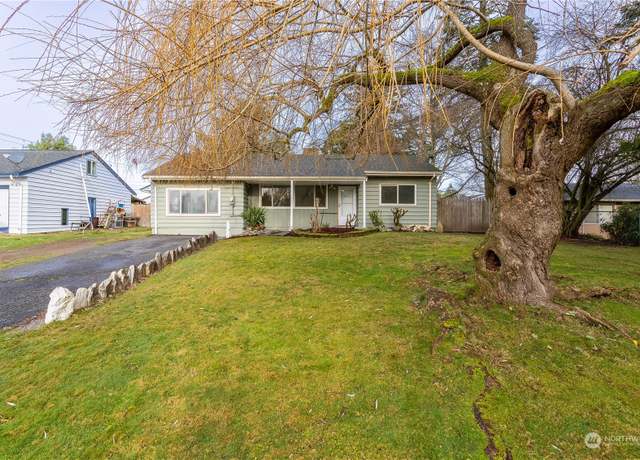 Property at 2910 S 256th St, Kent, WA 98032, 3 beds, 1 bath