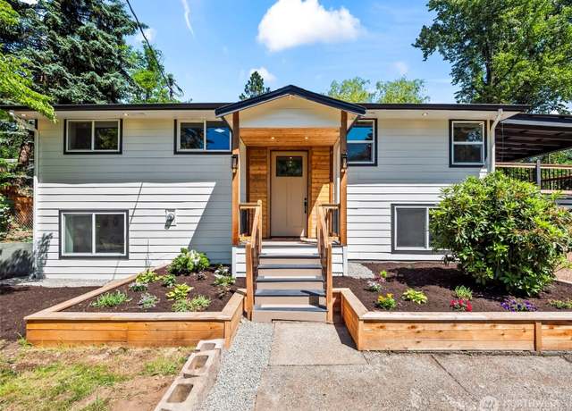 Property at 13517 Bingham Ave E, Tacoma, WA 98446, 4 beds, 3 baths