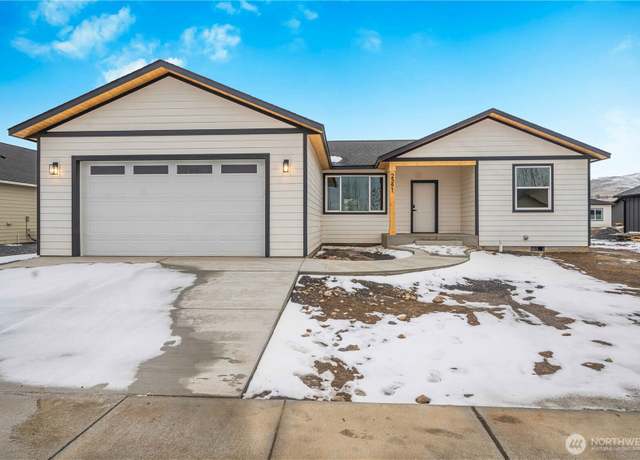 Property at 2391 Hunter St, Ephrata, WA 98823, 3 beds, 2 baths