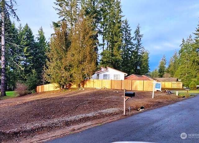 Property at 180 E Lakeland Way, Allyn, WA 98524