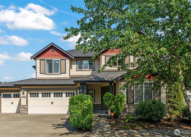 Property at 27458 237th Ave SE SE, Maple Valley, WA 98038, 4 beds, 2.5 baths