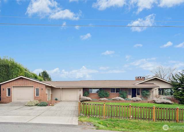Property at 12038 86th Ave NE, Kirkland, WA 98034, 5 beds, 2 baths
