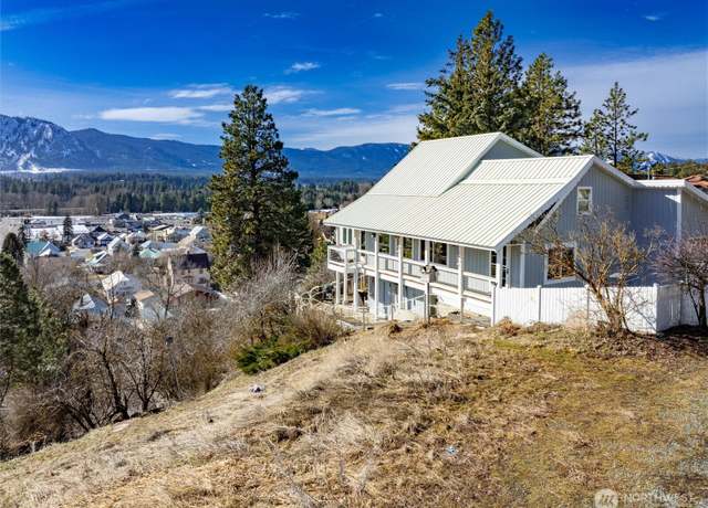 Property at 205 W Fifth St, Cle Elum, WA 98922, 3 beds, 3 baths
