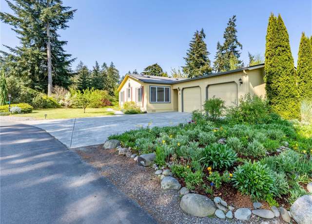 Property at 40 Green Meadows Dr, Sequim, WA 98382, 3 beds, 2 baths