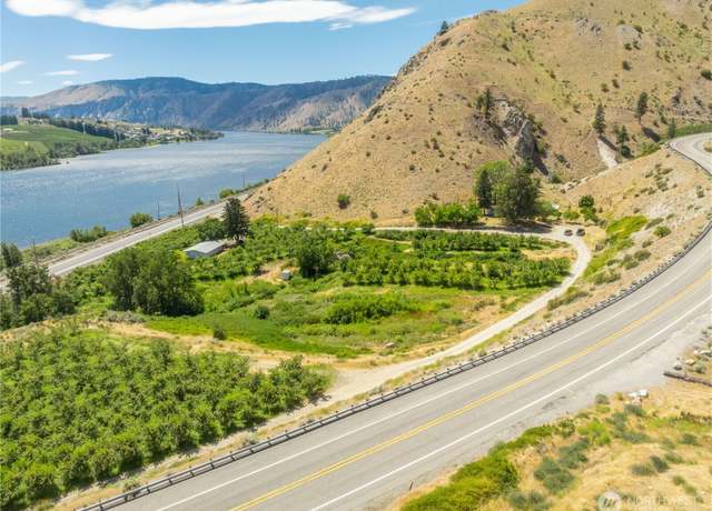 Property at 9932 Navarre Coulee Rd, Chelan, WA 98816, 2 beds, 1 bath