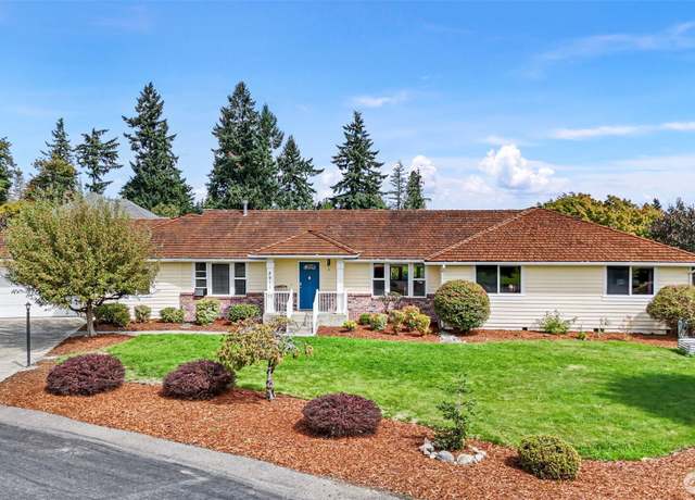 Property at 8911 69th Ave E, Puyallup, WA 98371, 3 beds, 2.5 baths