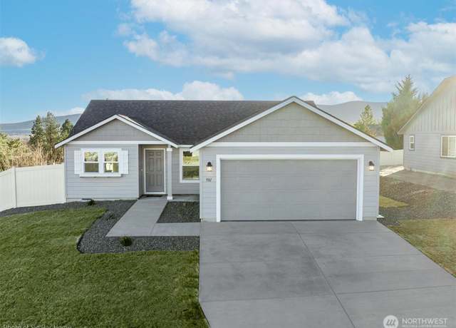 Property at 705 Ava St, Walla Walla, WA 99362, 3 beds, 2 baths