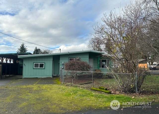 Property at 343 7th St, Washougal, WA 98671, 2 beds, 1 bath