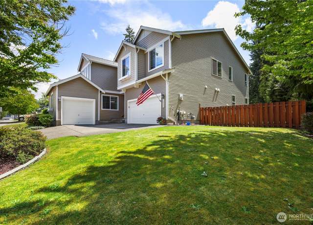 Property at 16902 23rd St Ct E, Lake Tapps, WA 98391, 5 beds, 3 baths