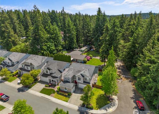 Property at 16902 23rd St Ct E, Lake Tapps, WA 98391, 5 beds, 3 baths
