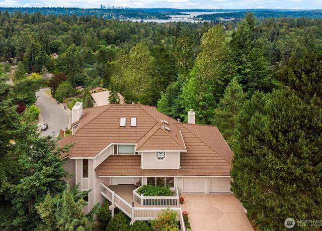 Property at 4811 Somerset Dr SE, Bellevue, WA 98006, 5 beds, 3.5 baths