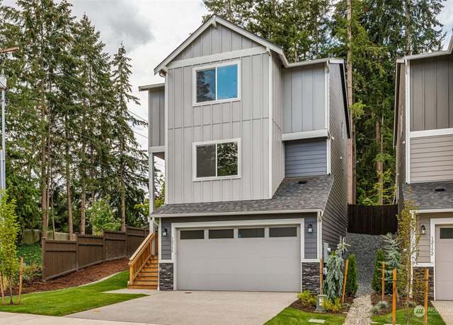 Property at 12128 126th Avenue Ct E #4, Puyallup, WA 98374, 5 beds, 4 baths