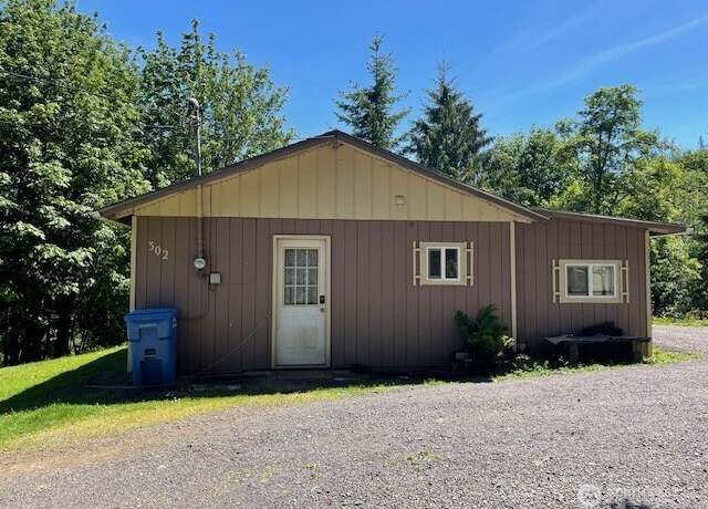 Property at 302 CORNWELL Rd, Kelso, WA 98626, 2 beds, 1 bath