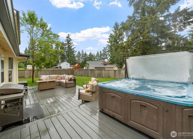 Property at 21615 82nd Avenue Ct E, Spanaway, WA 98387, 3 beds, 2.5 baths
