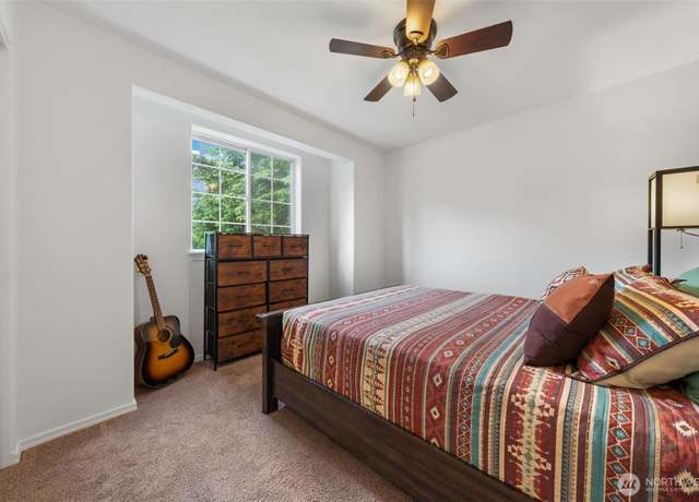 Property at 21615 82nd Avenue Ct E, Spanaway, WA 98387, 3 beds, 2.5 baths
