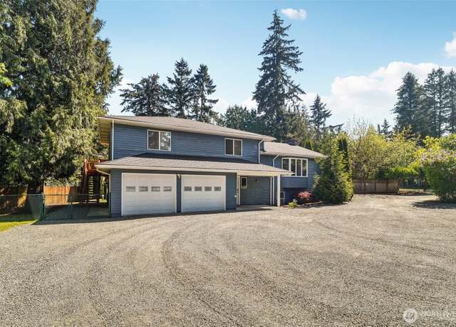 Property at 3420 SW 344th St, Federal Way, WA 98023, 7 beds, 4 baths