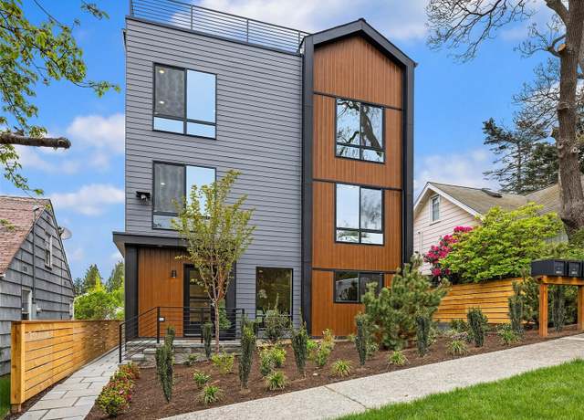 Property at 322 NW 47th St, Seattle, WA 98107, 3 beds, 2.5 baths
