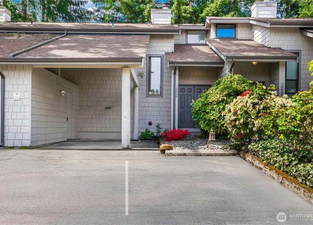 Property at 14609 NE 35th St, Bellevue, WA 98007, 2 beds, 1.5 baths