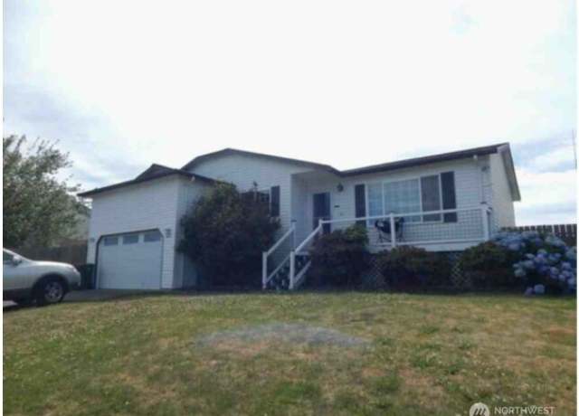Property at 6123 Della Dr, Ferndale, WA 98248, 3 beds, 1 bath