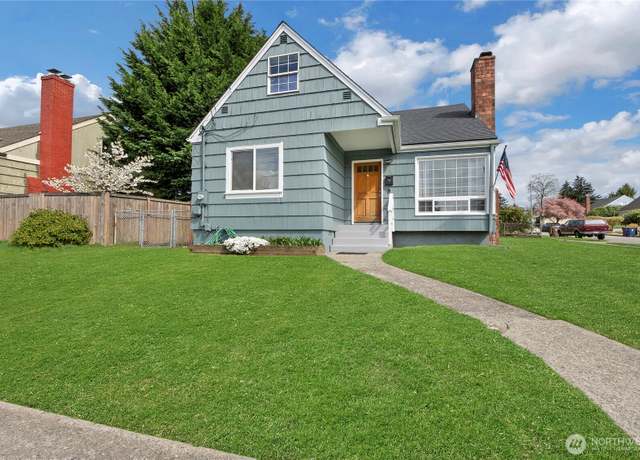 Property at 1621 S Cedar St, Tacoma, WA 98405, 4 beds, 1.5 baths