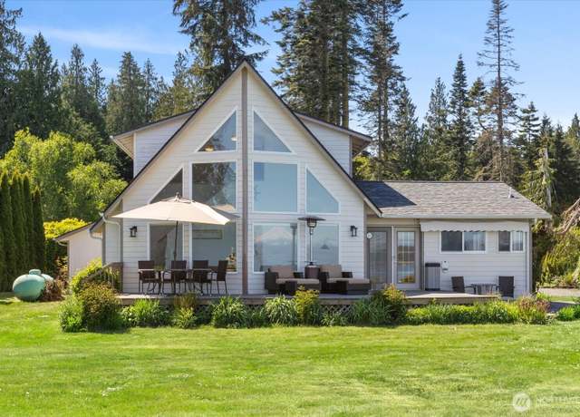 Property at 2597 SE Camano Dr, Camano Island, WA 98282, 3 beds, 2 baths