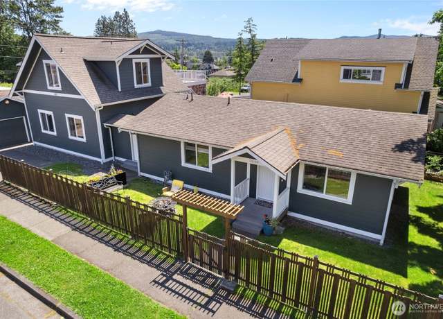 Property at 2640 James St, Bellingham, WA 98225, 4 beds, 2.5 baths