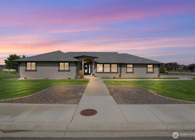 Property at 1396 Fairway Dr NE, Moses Lake, WA 98837, 4 beds, 2.5 baths