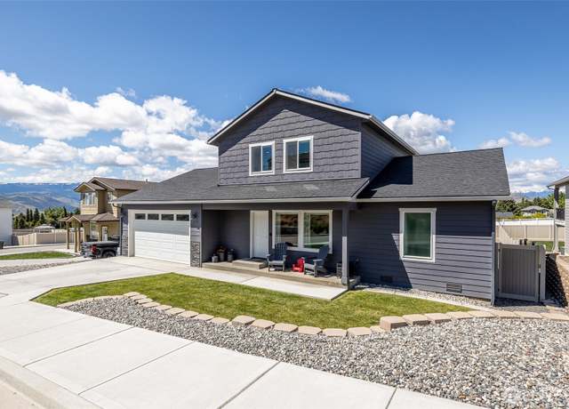 Property at 2436 Berkley Loop, East Wenatchee, WA 98802, 3 beds, 2.5 baths